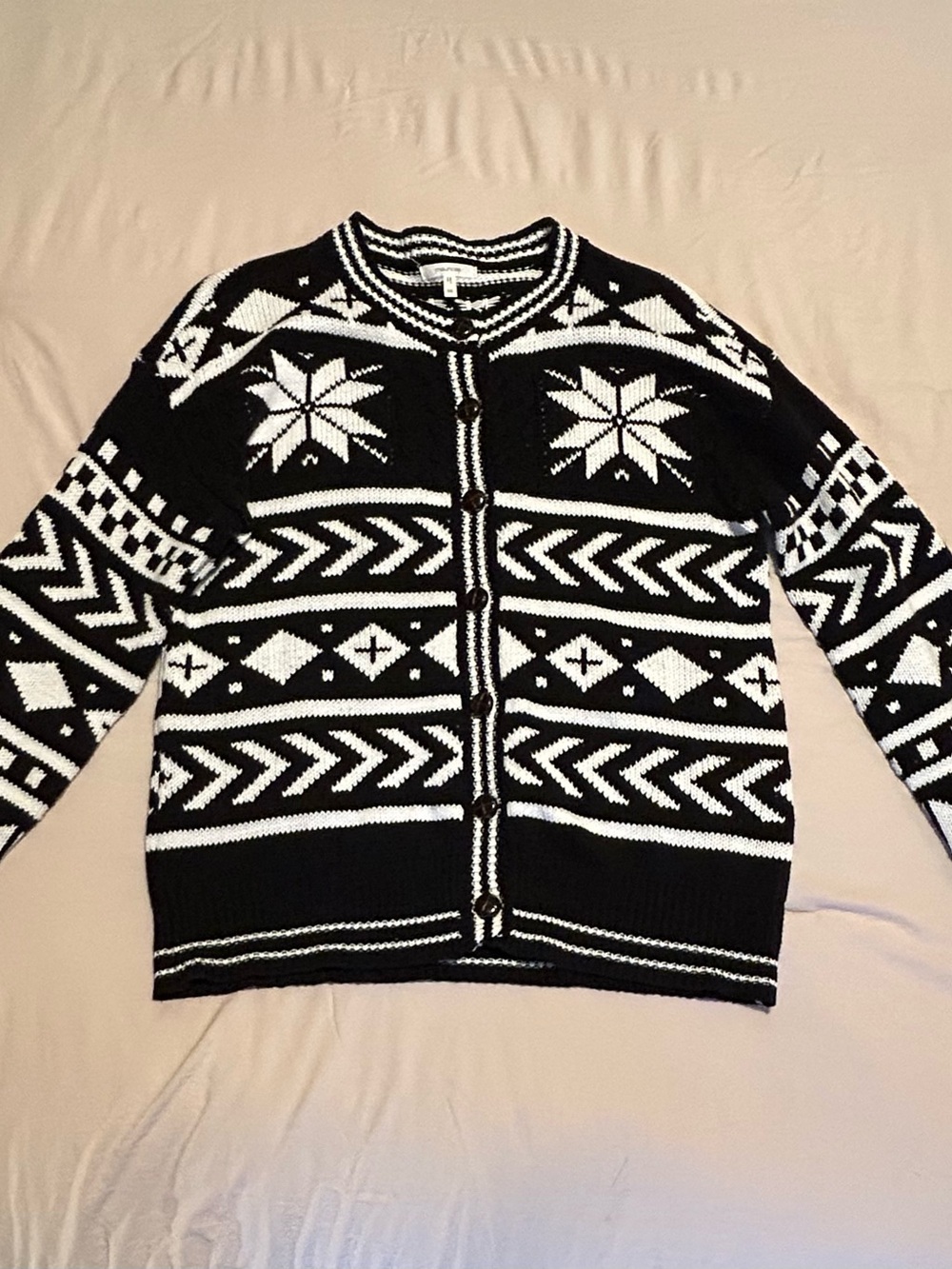 Maurice’s Black White Fair Isle Nordic Knit Button Front Cardigan Sweater Medium